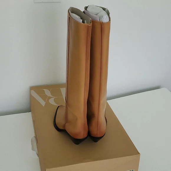 ZARA HEELED LEATHER COWBOY BOOTS - Picture 10 of 17